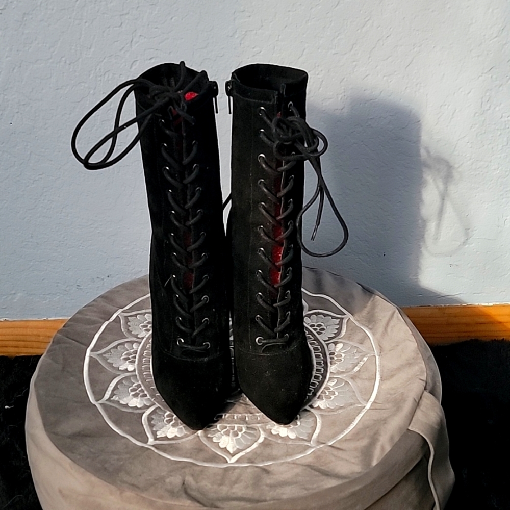 Steve Madden Booties